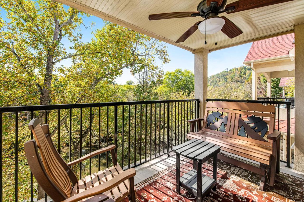 Jan'S Riverside Retreat Pigeon Forge Exterior foto